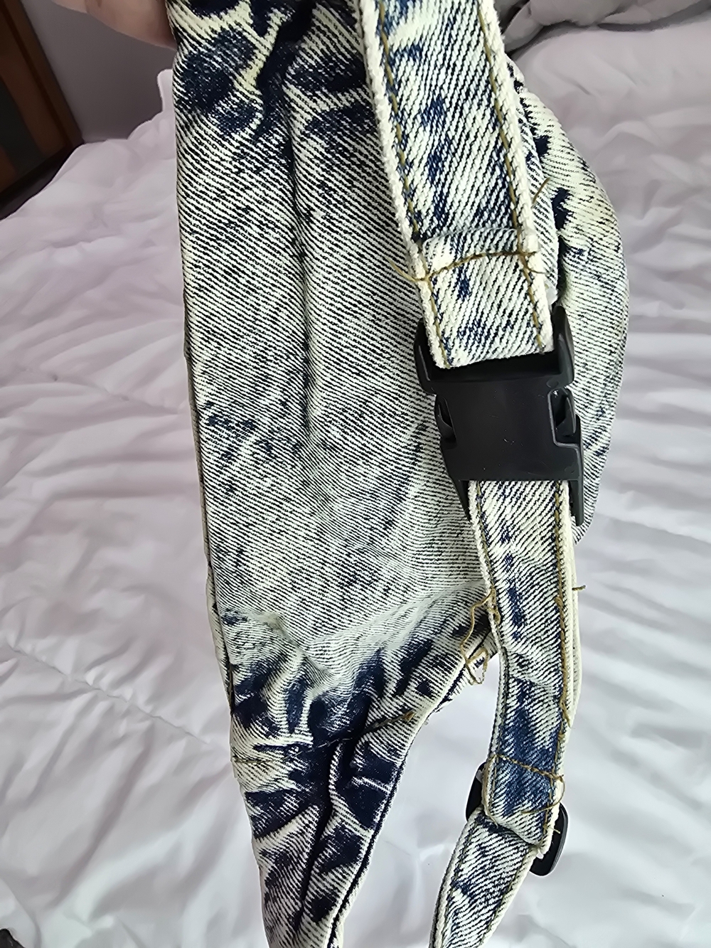 Denim-Effect Black & White Crossbody Bag - Picture 5 of 7